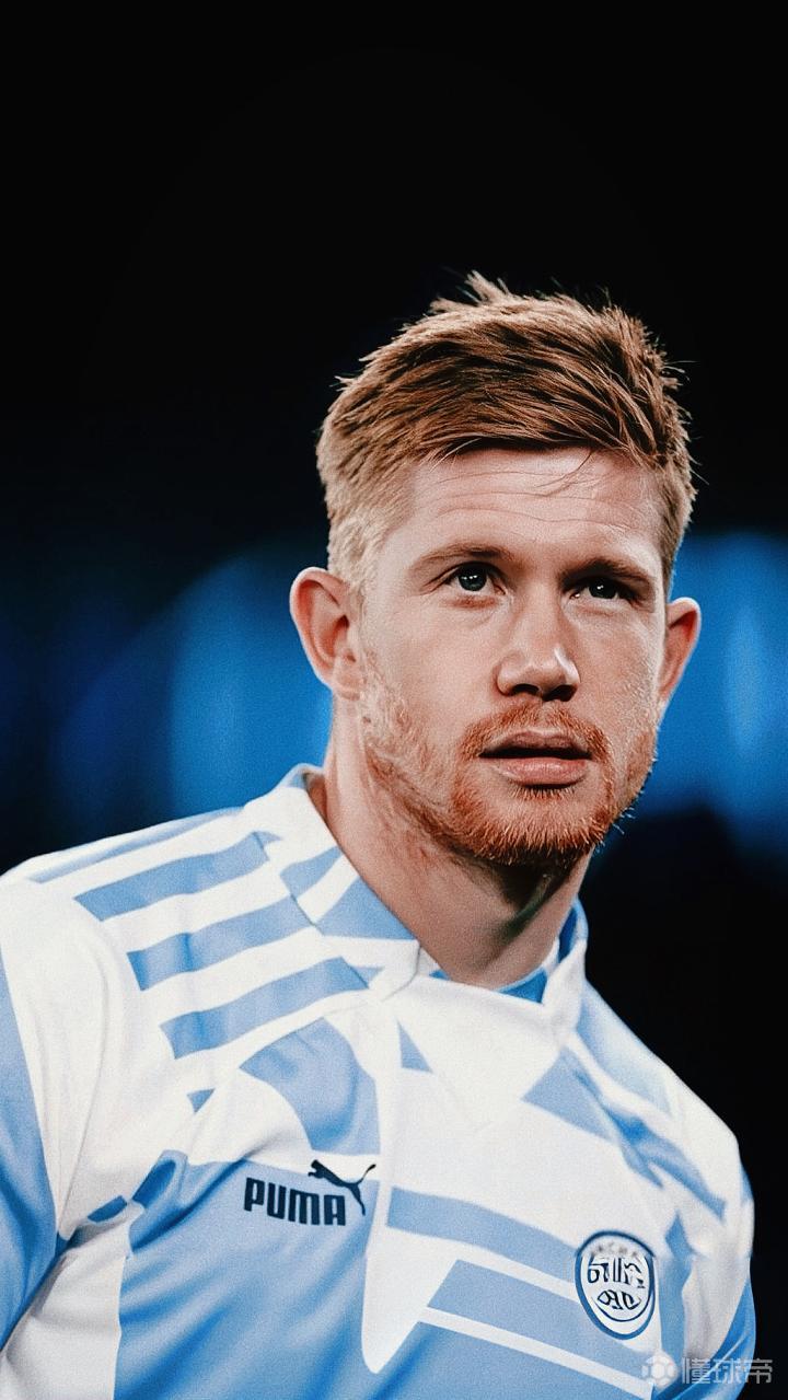 埃贝尔：不理解关于诺伊尔的争论，本赛季他一直是我们的支柱（埃贝尔：对诺伊尔的争议难以理解，本季他始终是球队支柱）