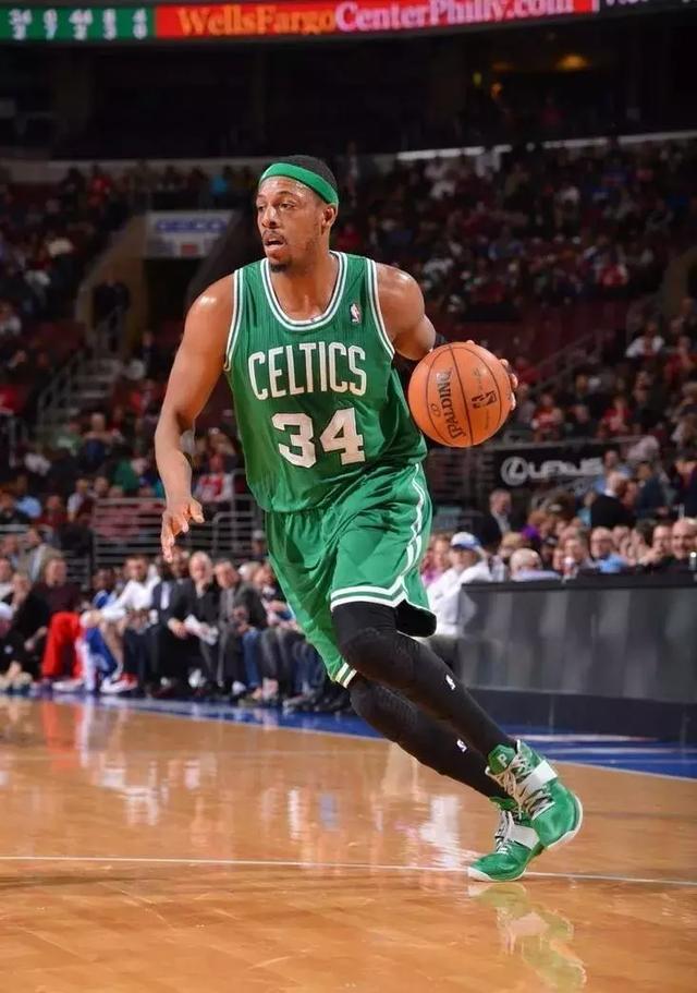 罗马诺：迈尼昂与米兰续约谈判停滞，但他与国米没有任何接触（罗马诺：迈尼昂与米兰续约停摆，与国米并无接触）