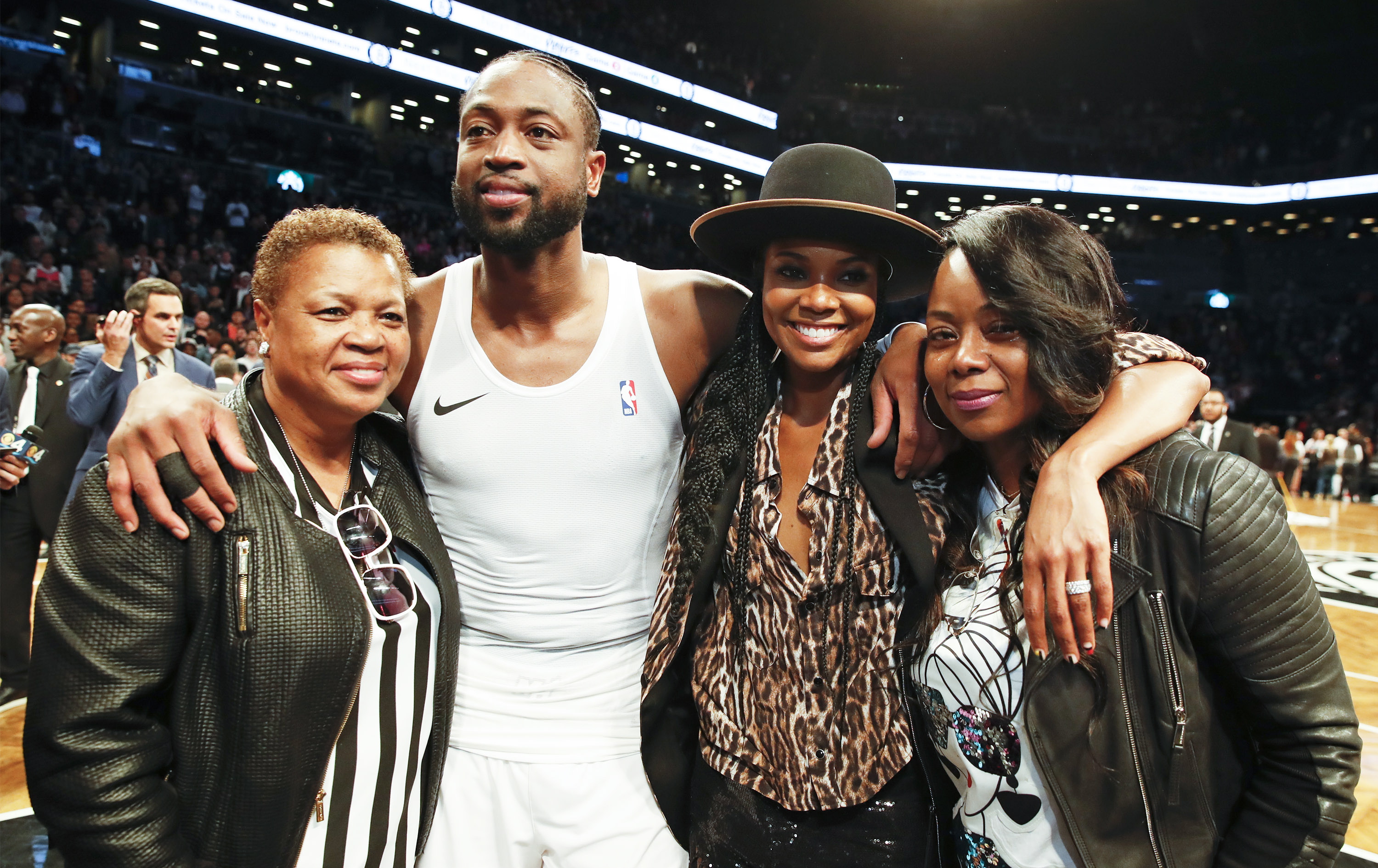 佩杜拉：米兰全力续约迈尼昂，暂时不考虑引进其他门将（佩杜拉：米兰优先推进迈尼昂续约，短期内不考虑引进新门将）