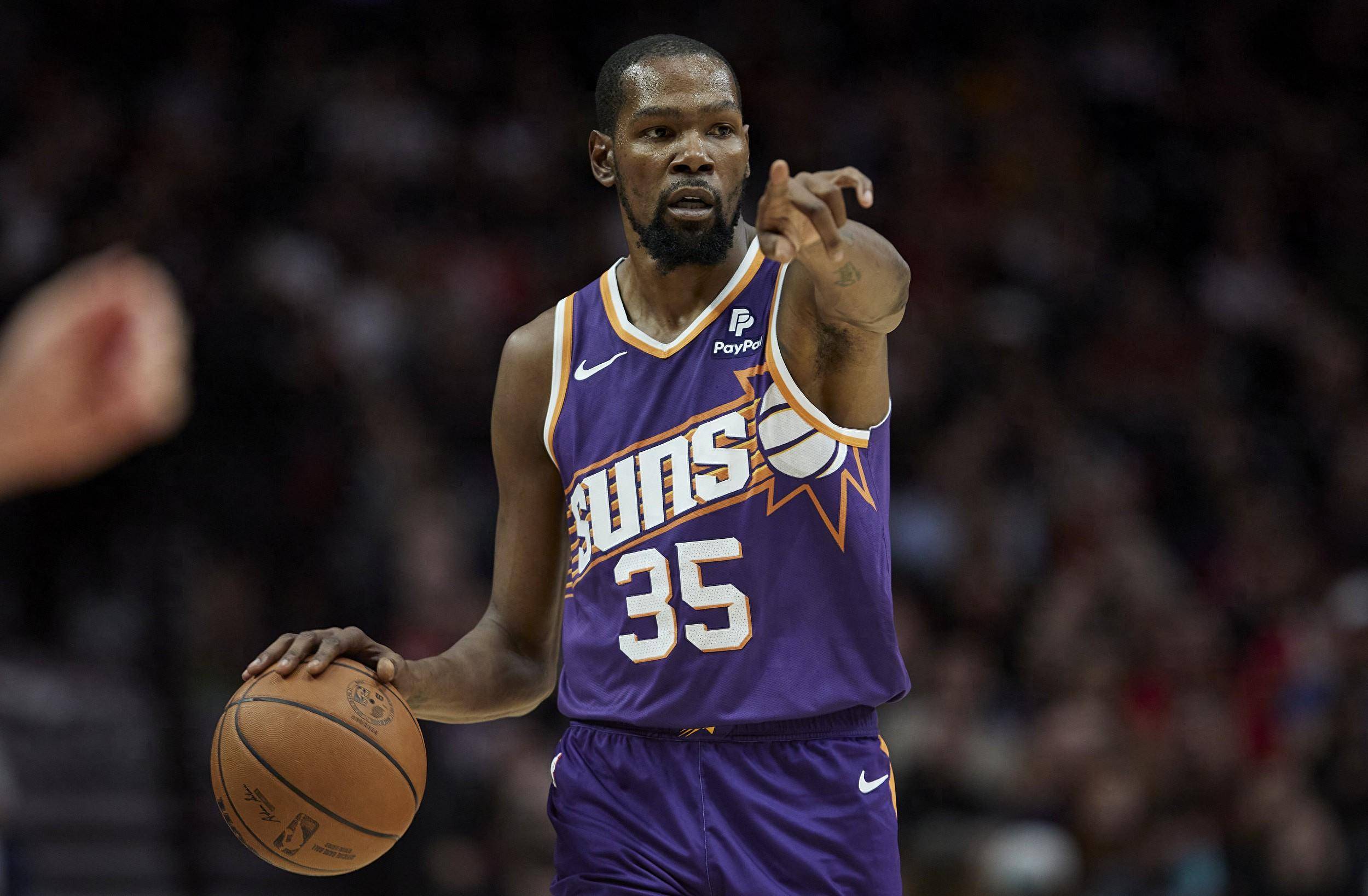 曼城瓜帅战术调整成功击败托特纳姆（瓜迪奥拉战术调整奏效，曼城力克热刺）