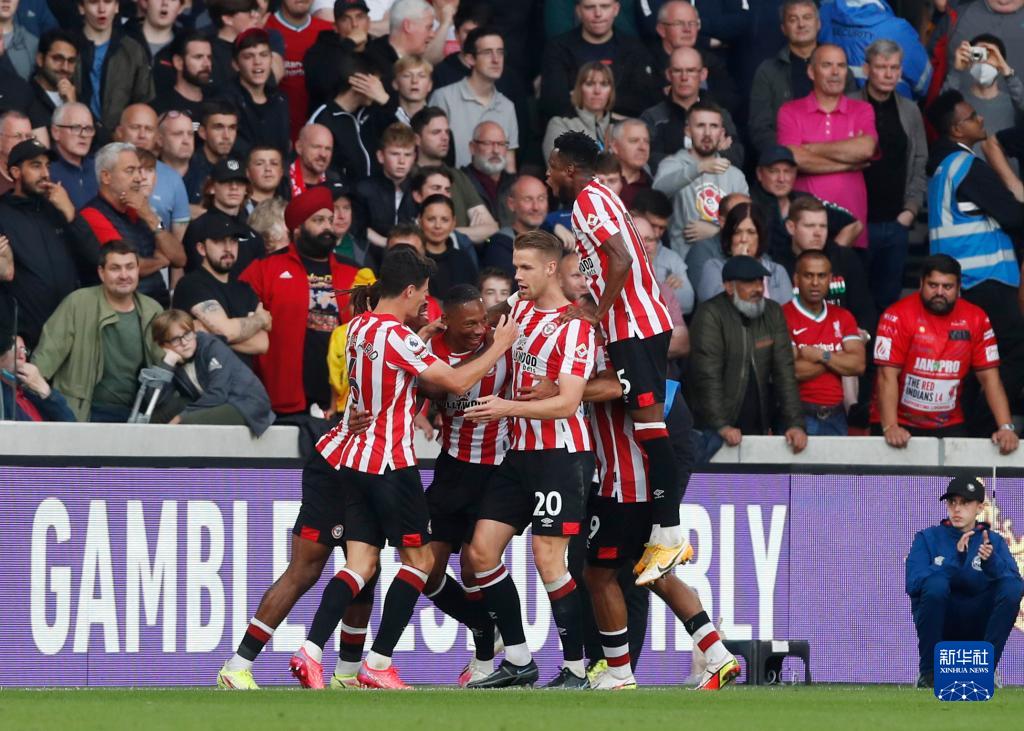 萨格斯爆发，上半场独得25分（萨格斯火力全开，上半场砍下25分）