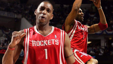 费城内线强势统治篮下（费城内线霸气掌控禁区）