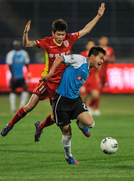 队记：杜兰特已经不在球队的伤病报告中，预计将回归火箭队（队记者称杜兰特已从伤病报告移除，预计即将回归火箭）