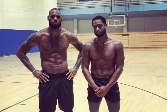 美媒：雷霆取得23胜1负，而他们的首发五人还没一起打过球（美媒：雷霆战绩23胜1负，首发五人至今未合体出场）