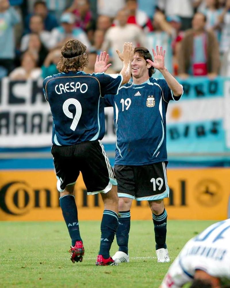 苦寻后悔药！步行者正积极交易中锋以补强特纳离队后的内线（为弥补特纳离队的内线空缺，步行者正积极寻求中锋交易）