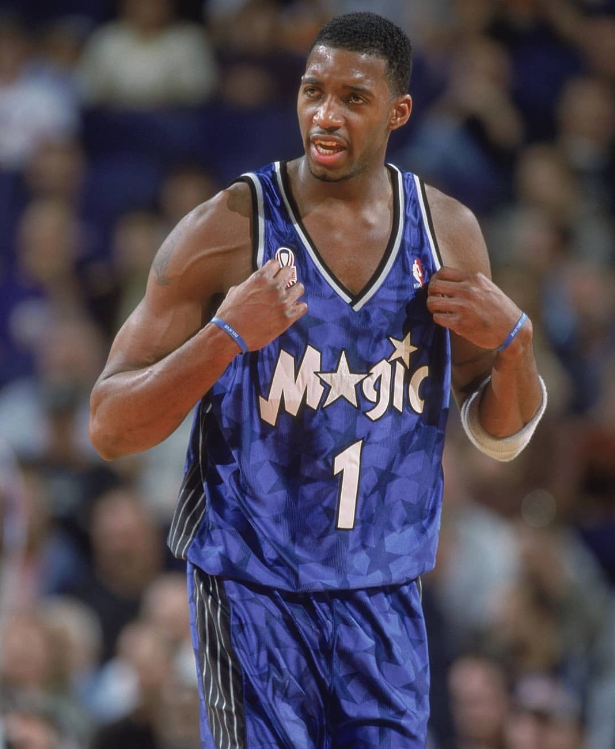 AC米兰快攻转化高效（AC米兰快攻转换效率出众）