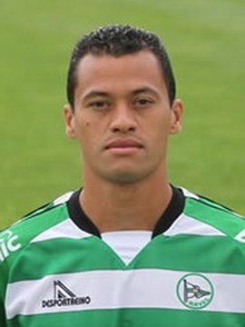 西甲半场：安东尼闪击，费兰戴帽，巴萨暂4-1贝蒂斯（西甲半场：安东尼先拔头筹，费兰戴帽，巴萨4-1暂领先贝蒂斯）