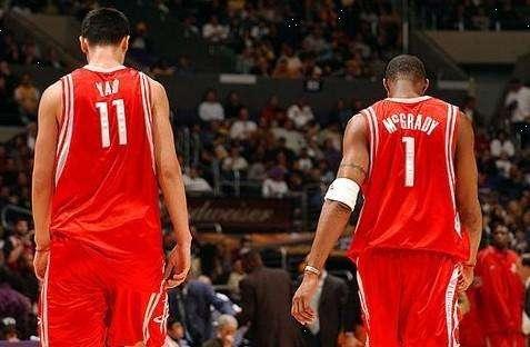 杜兰特首节火力全开，投篮5中5砍下13分&全场得分最高（杜兰特首节状态爆棚，5投全中拿下13分，领跑全场得分）